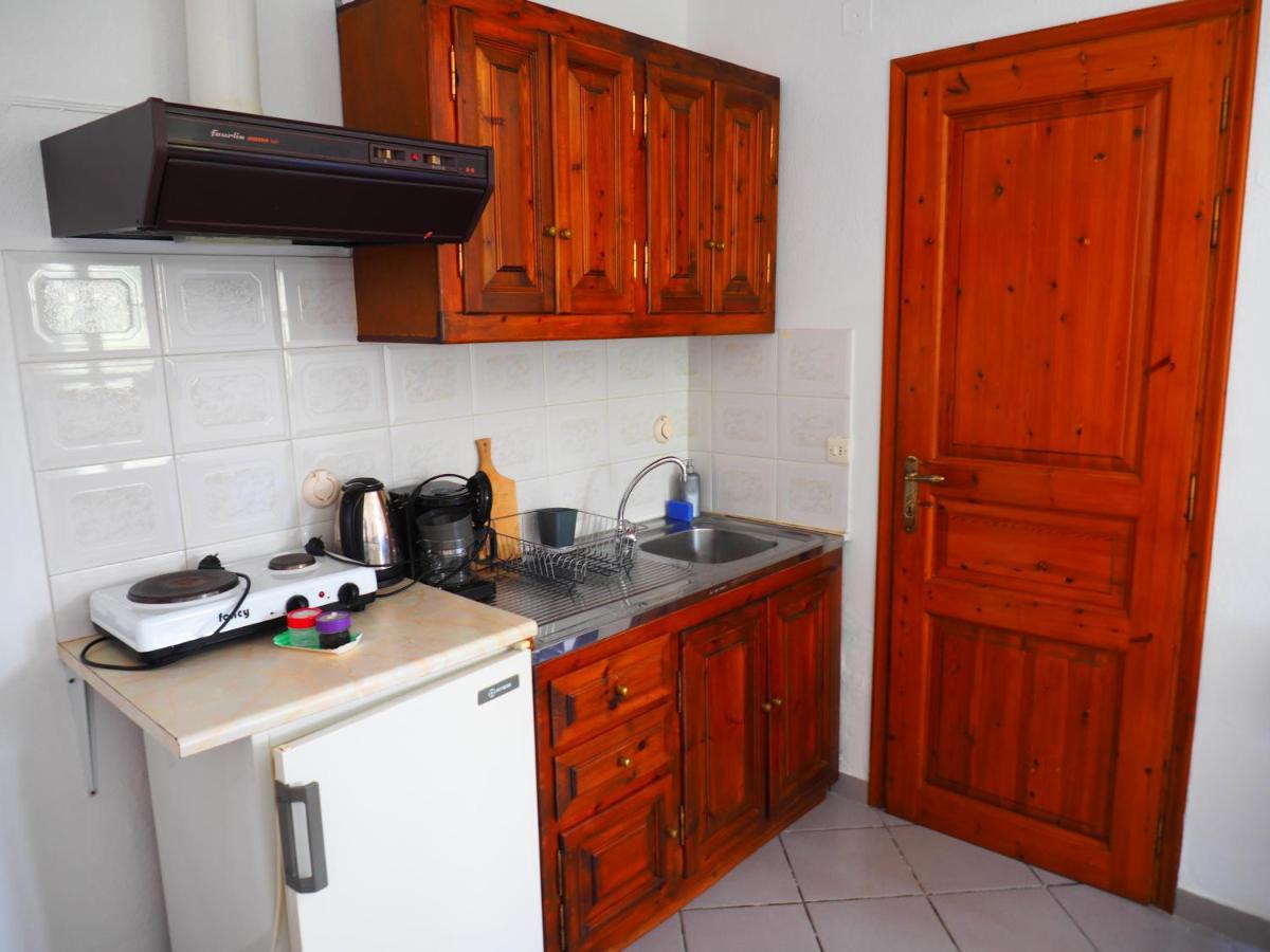 Felitsia Apartments & Studios Agios Ioannis  Bagian luar foto