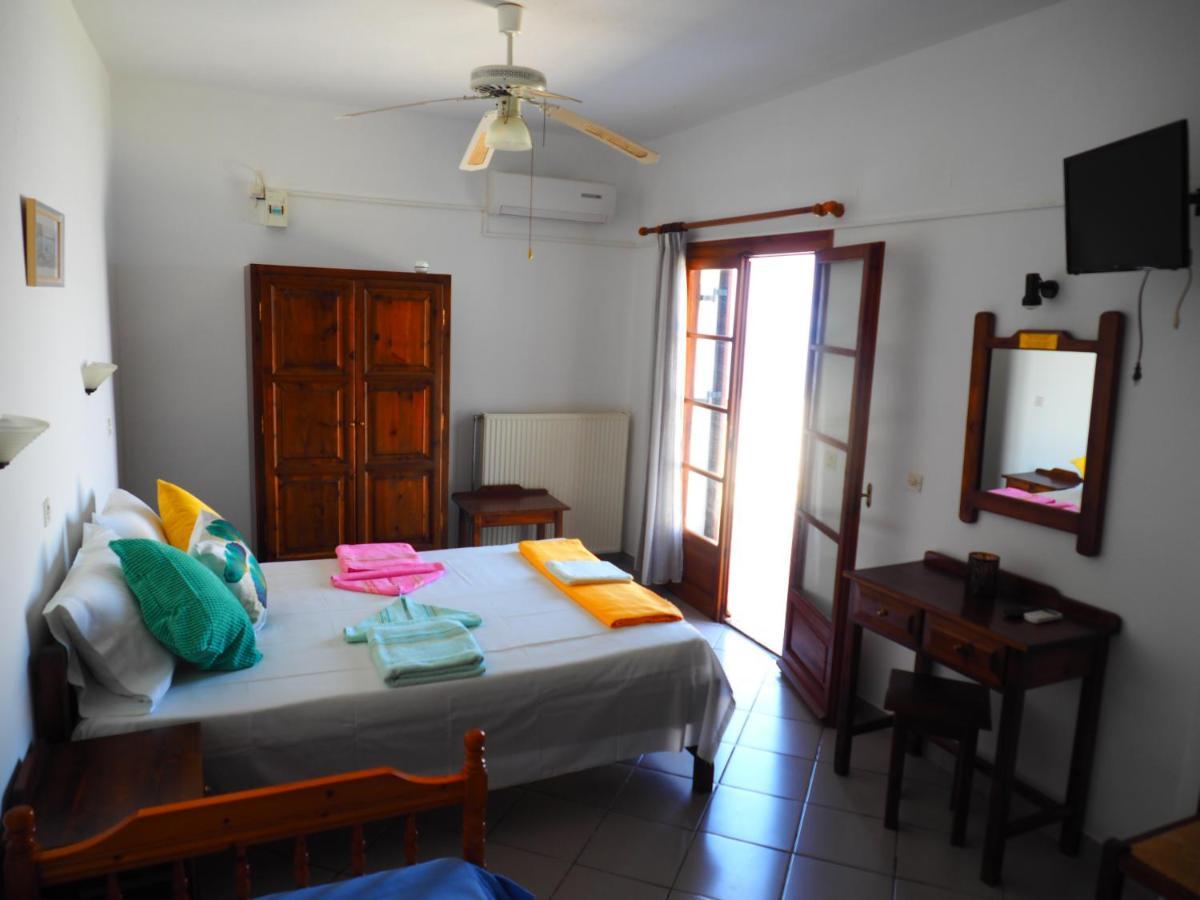 Felitsia Apartments & Studios Agios Ioannis  Bagian luar foto