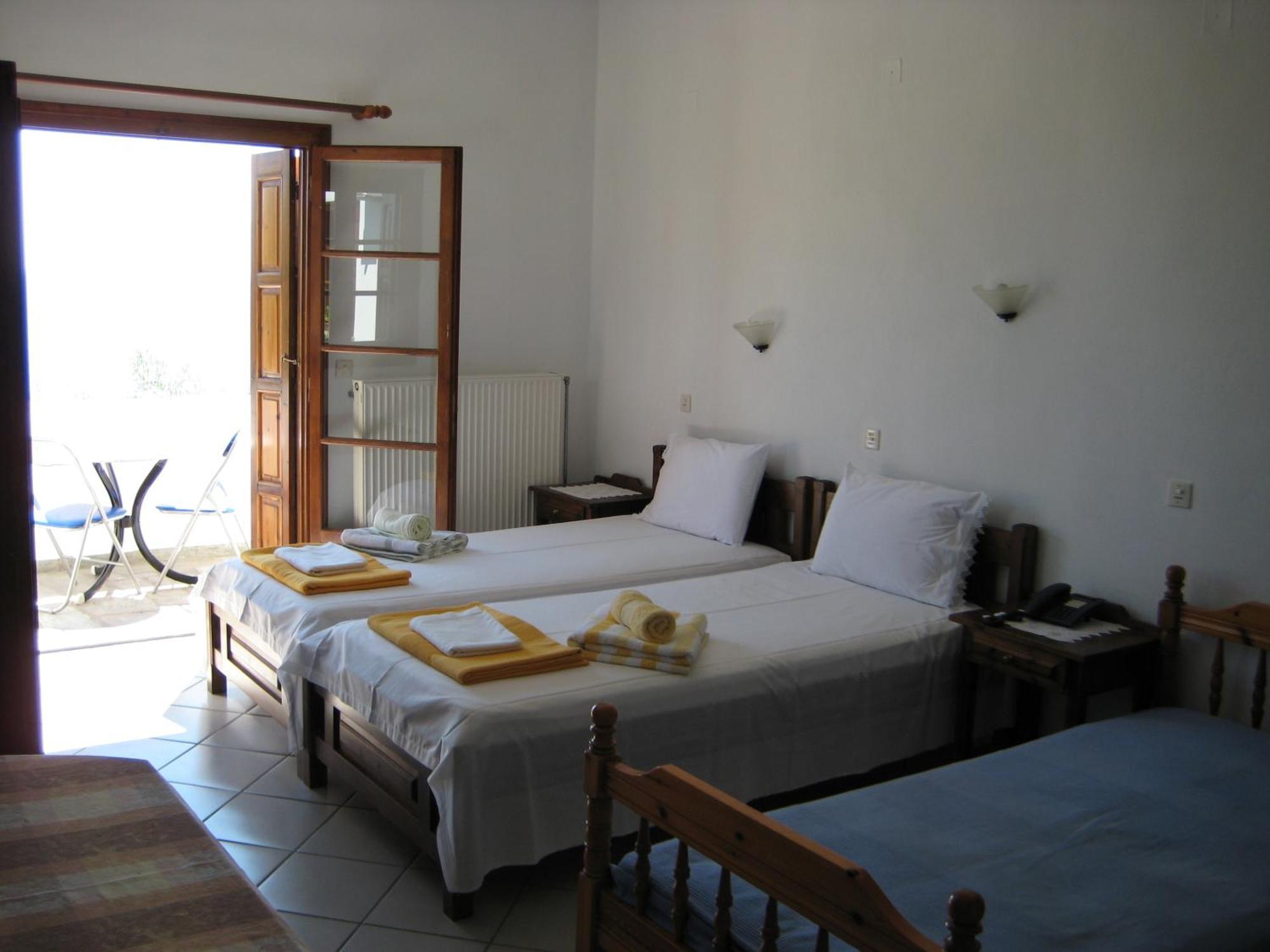 Felitsia Apartments & Studios Agios Ioannis  Bagian luar foto