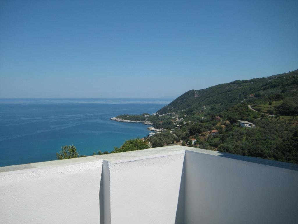 Felitsia Apartments & Studios Agios Ioannis  Bagian luar foto
