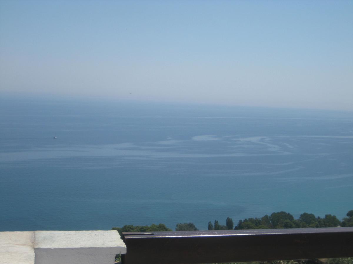 Felitsia Apartments & Studios Agios Ioannis  Bagian luar foto